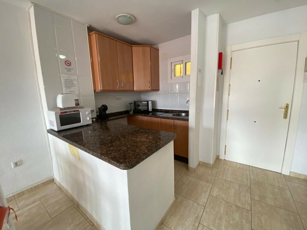 Middle Floor Apartment Benalmadena Málaga - image 21