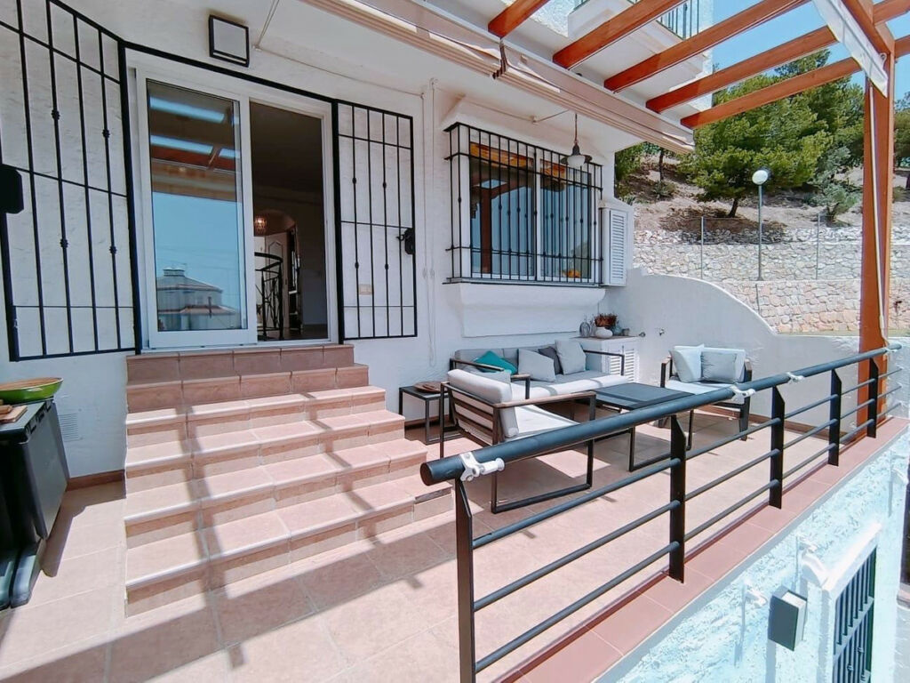 Semi-Detached House Rincón de la Victoria Málaga - image 21