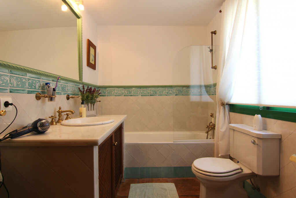 Detached Villa Guadalmina Baja Málaga - image 21