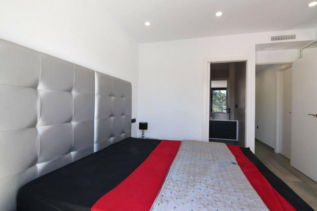 Detached Villa Calpe Alicante - image 21