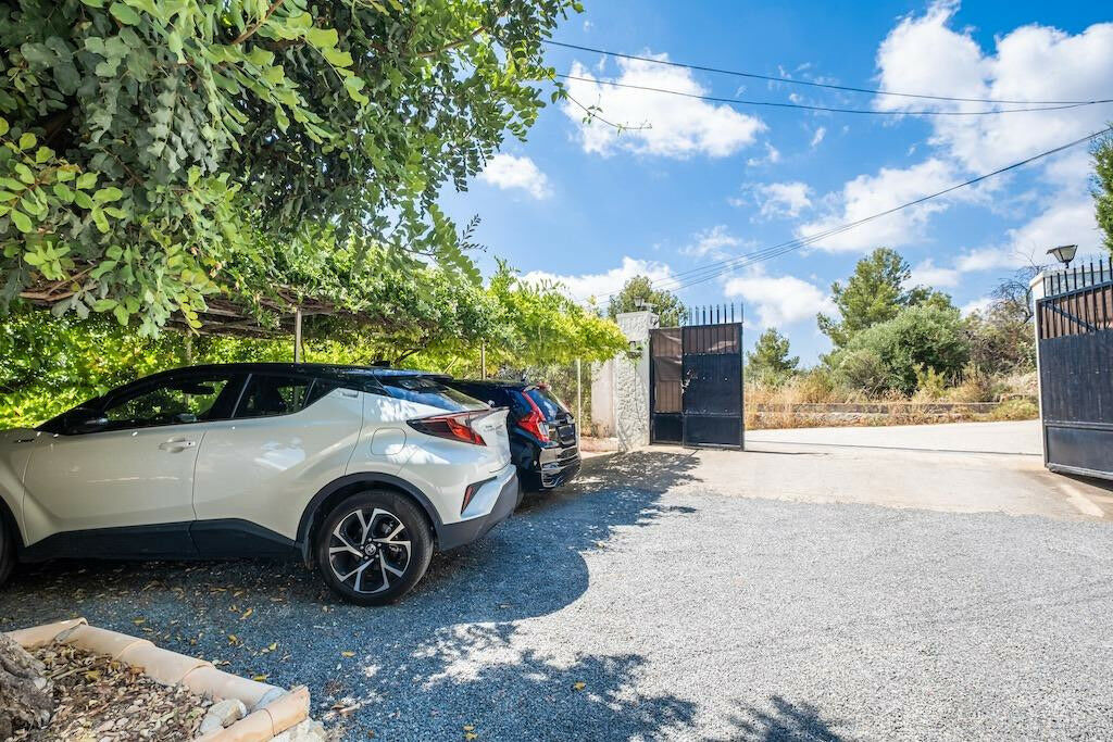 Detached Villa Polop Alicante - image 21