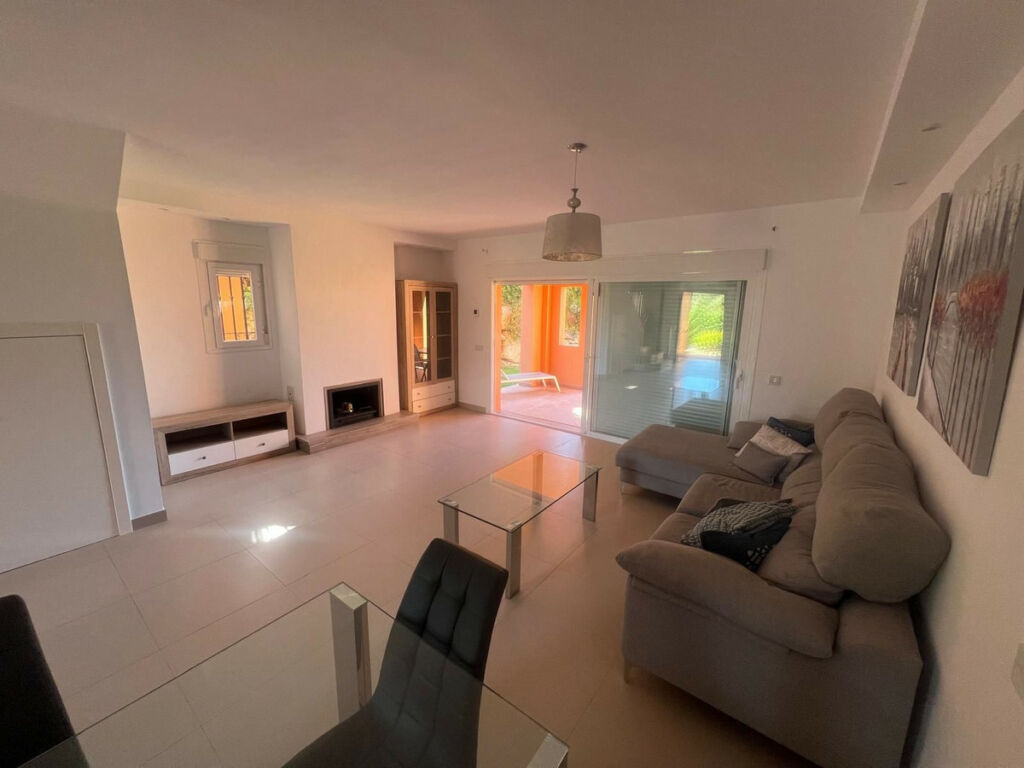 Semi-Detached House Benahavís Málaga - image 18