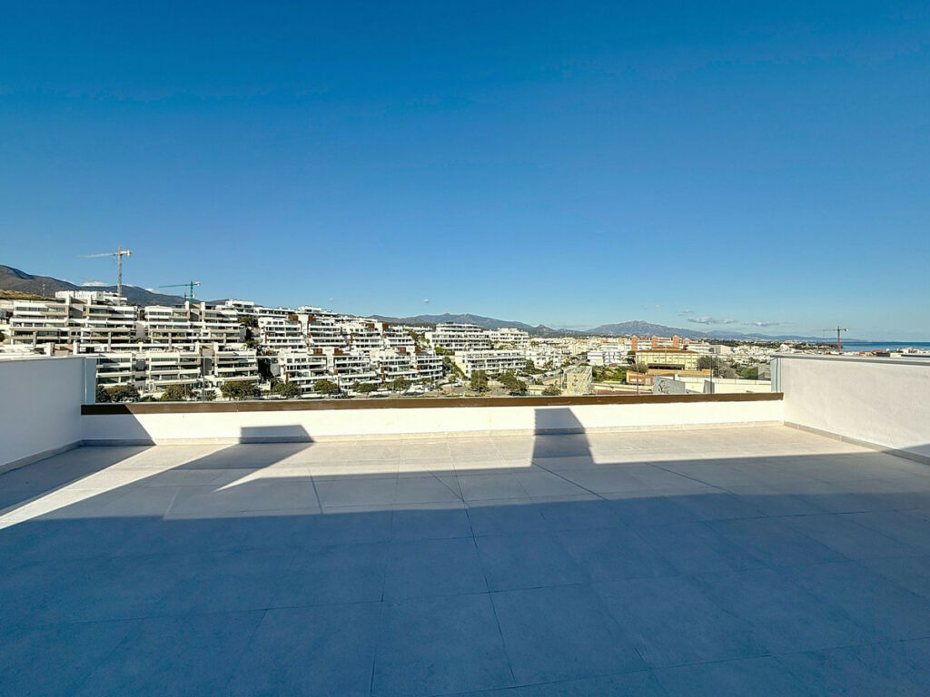Penthouse Estepona Málaga - image 21