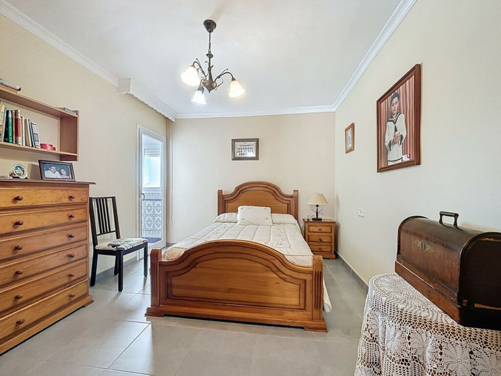 Detached Villa Cómpeta Málaga - image 21