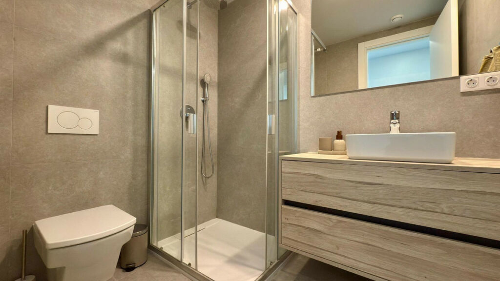 Middle Floor Apartment Finestrat Alicante - image 21