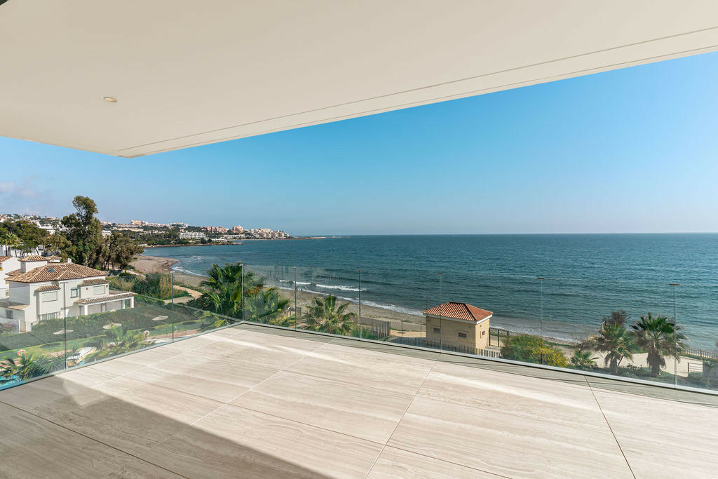 Penthouse Duplex Estepona Málaga - image 21