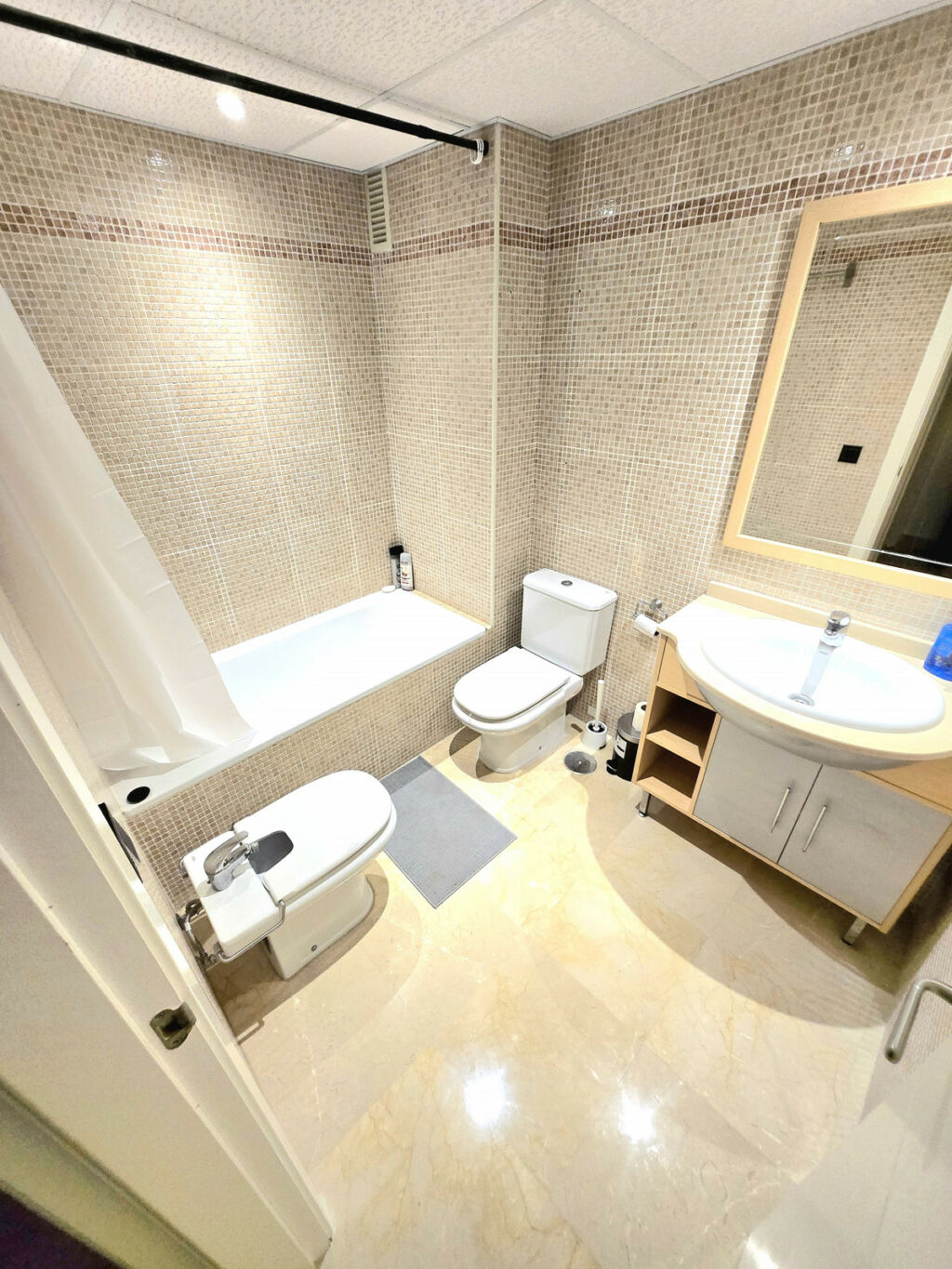 Middle Floor Apartment Selwo Málaga - image 21