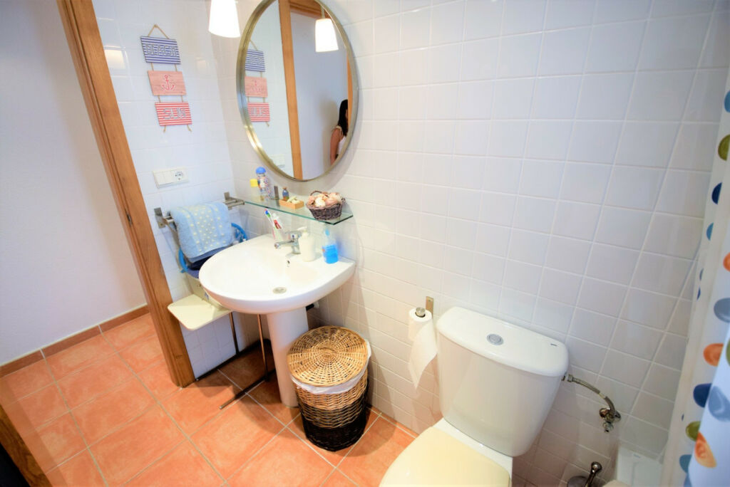 Middle Floor Apartment Guardamar del Segura Alicante - image 21