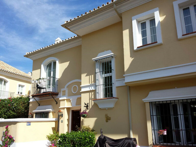 Townhouse Elviria Málaga - image 21