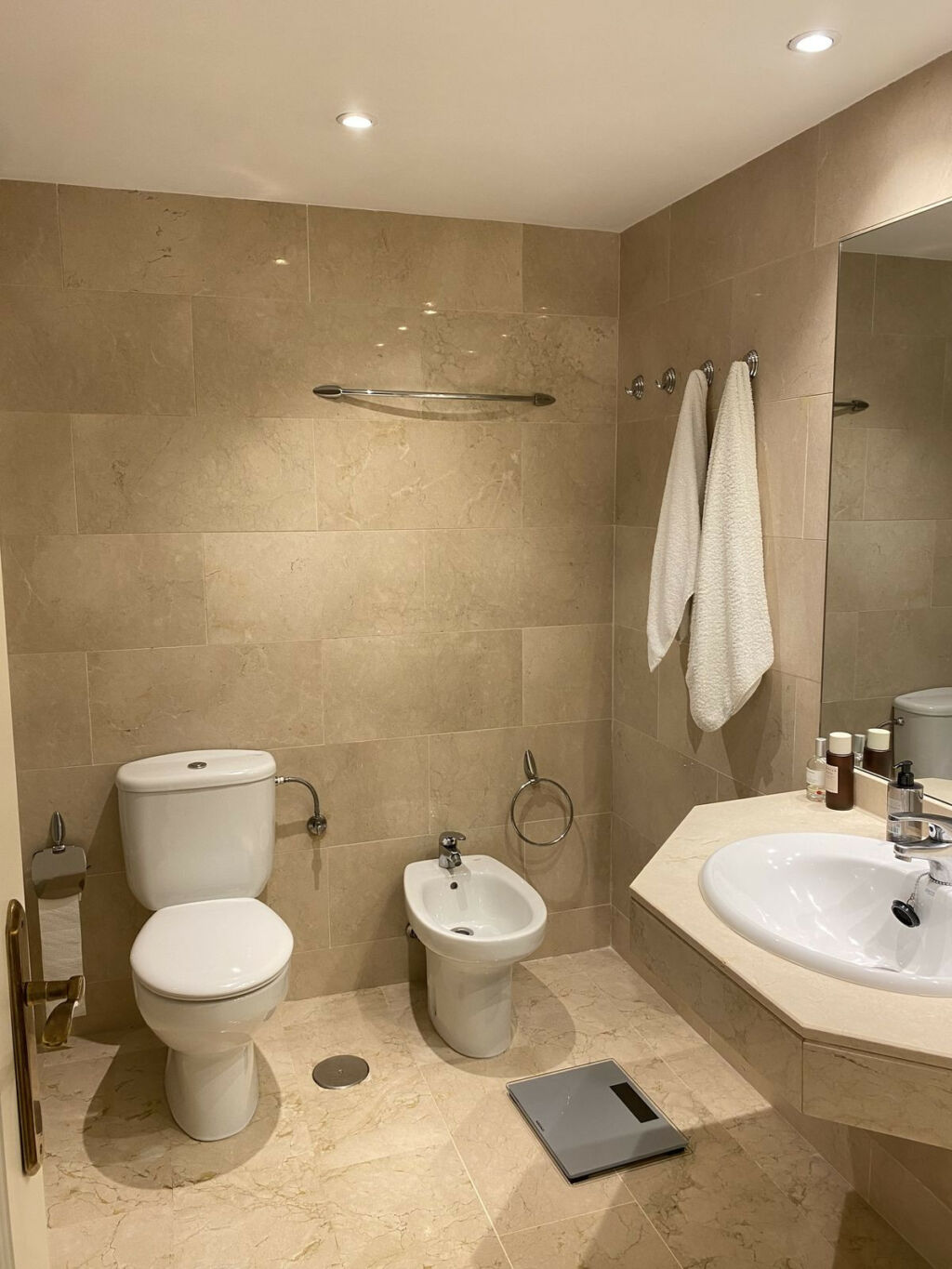 Middle Floor Apartment Puerto Banús Málaga - image 21