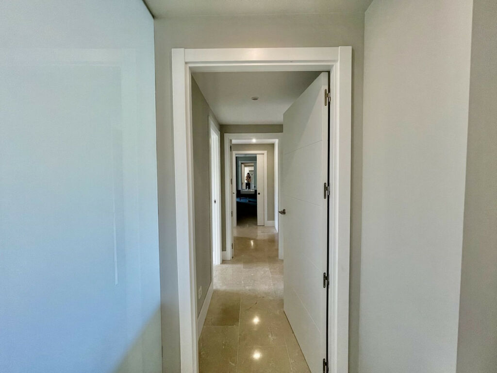 Middle Floor Apartment Estepona Málaga - image 22