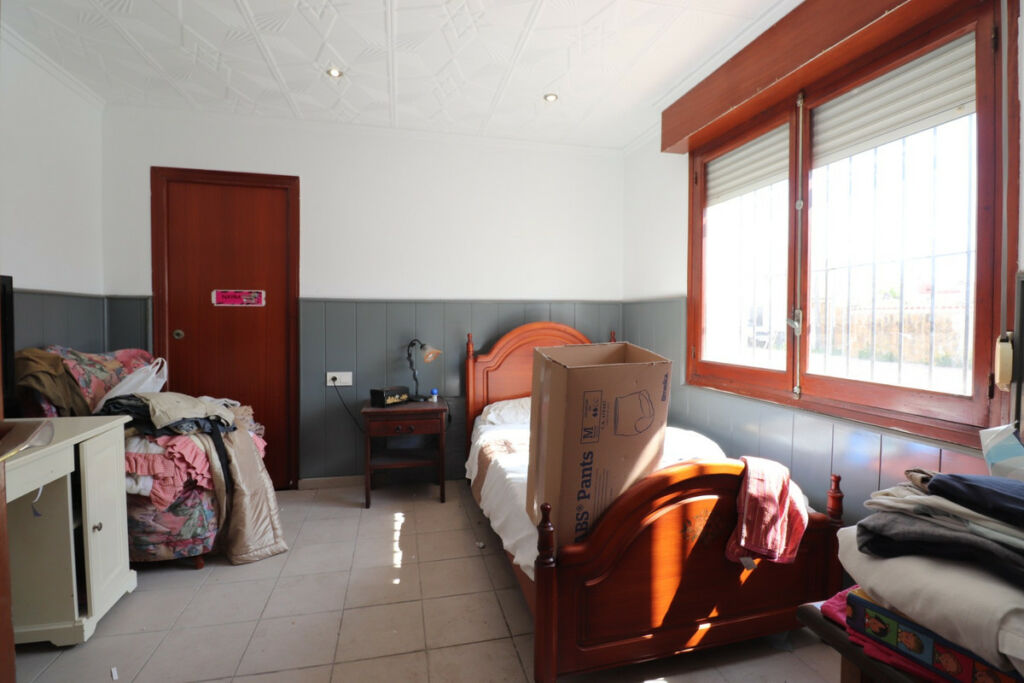 Detached Villa Heredades Alicante - image 23