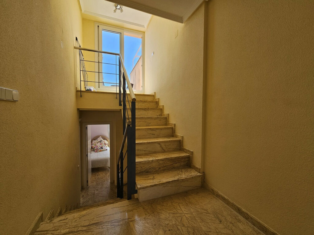 Detached Villa Cabo Roig Alicante - image 22