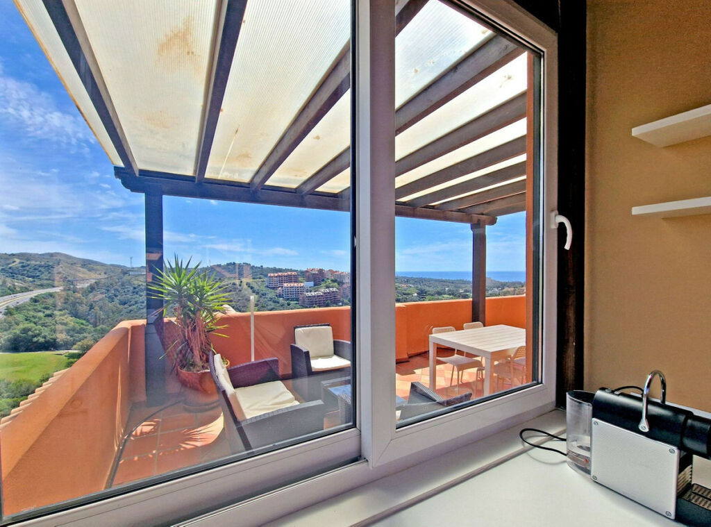 Penthouse Elviria Málaga - image 21