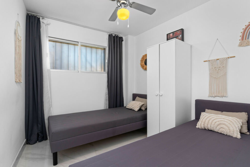 Middle Floor Apartment La Zenia Alicante - image 22