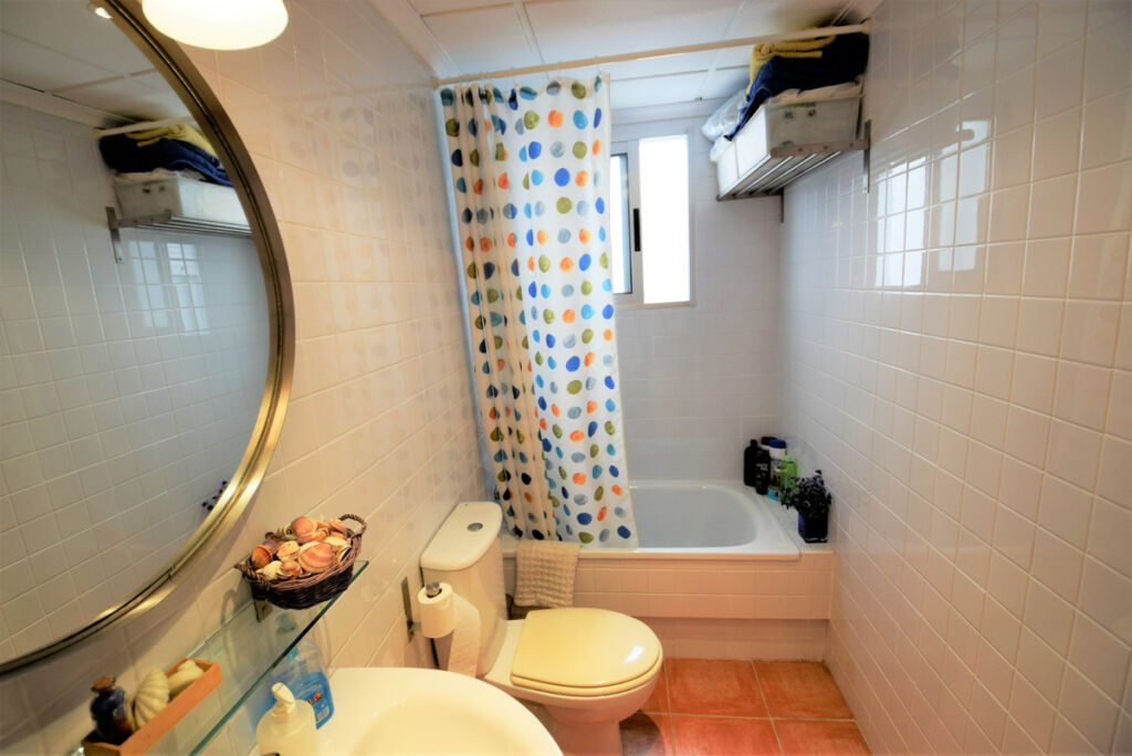 Middle Floor Apartment Guardamar del Segura Alicante - image 22