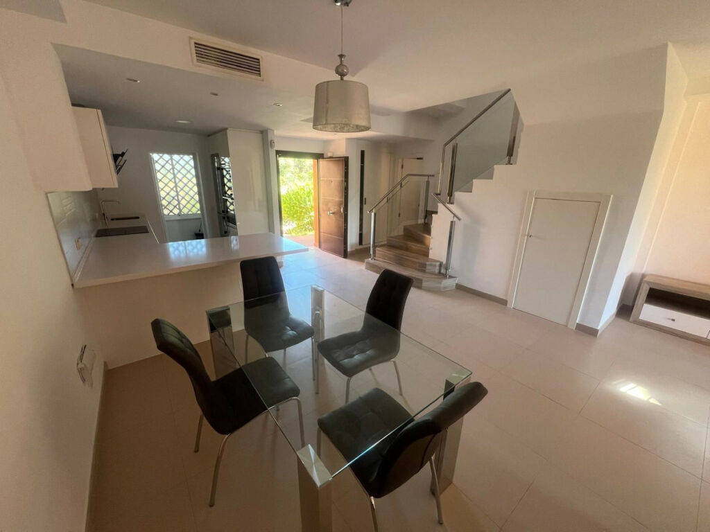 Semi-Detached House Benahavís Málaga - image 19