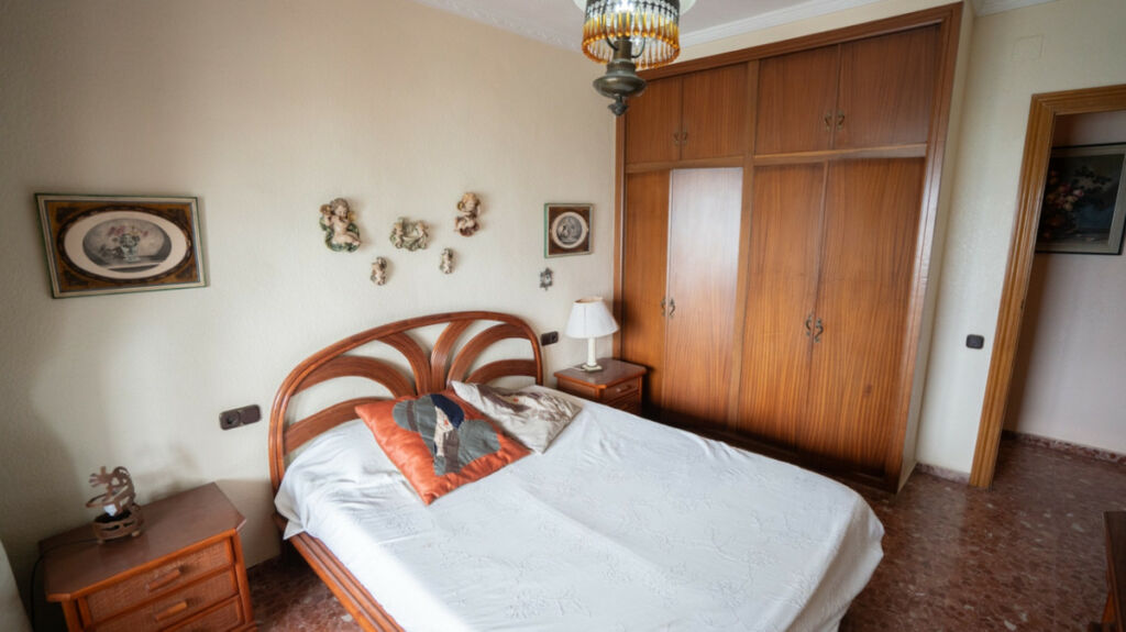 Middle Floor Apartment Torrevieja Alicante - image 22