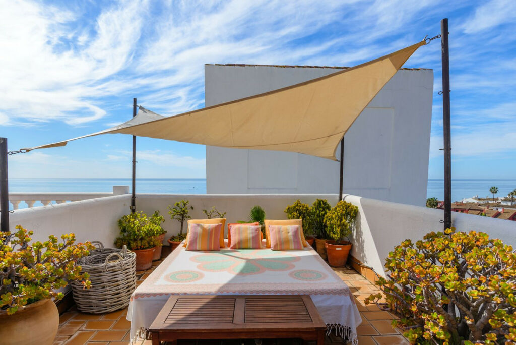 Middle Floor Apartment Estepona Málaga - image 23
