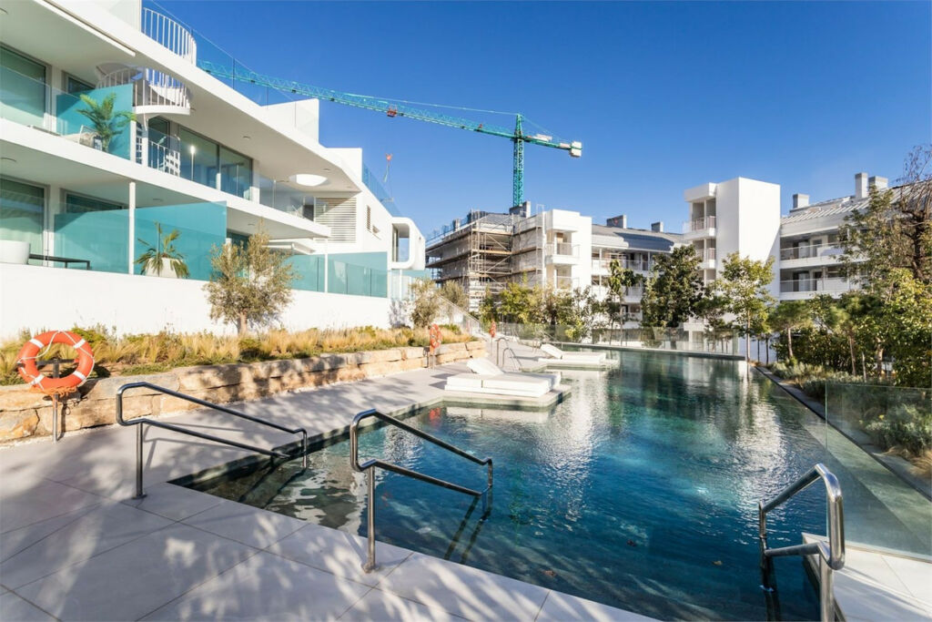 Penthouse Higueron Málaga - image 22