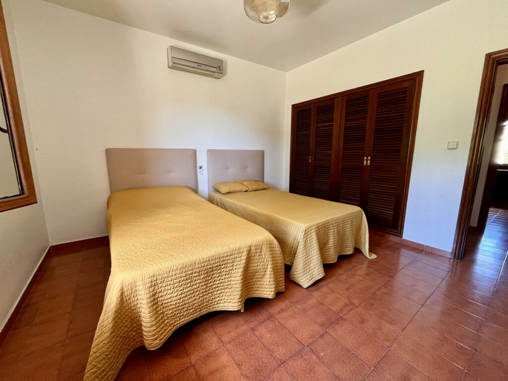 Detached Villa La Nucia Alicante - image 22