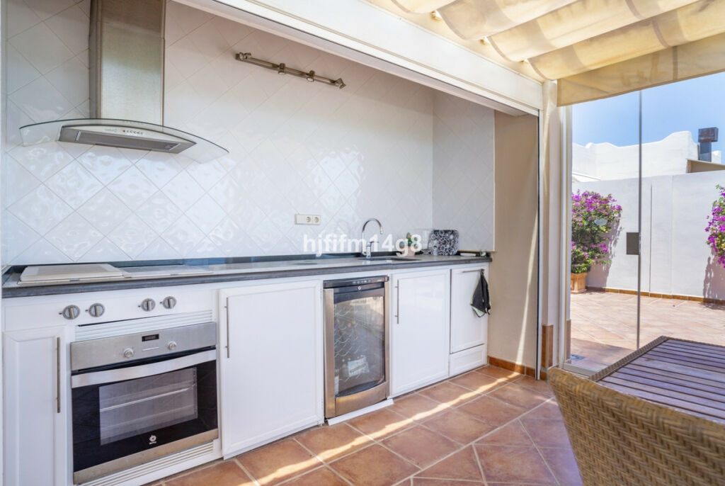Penthouse Duplex Estepona Málaga - image 22