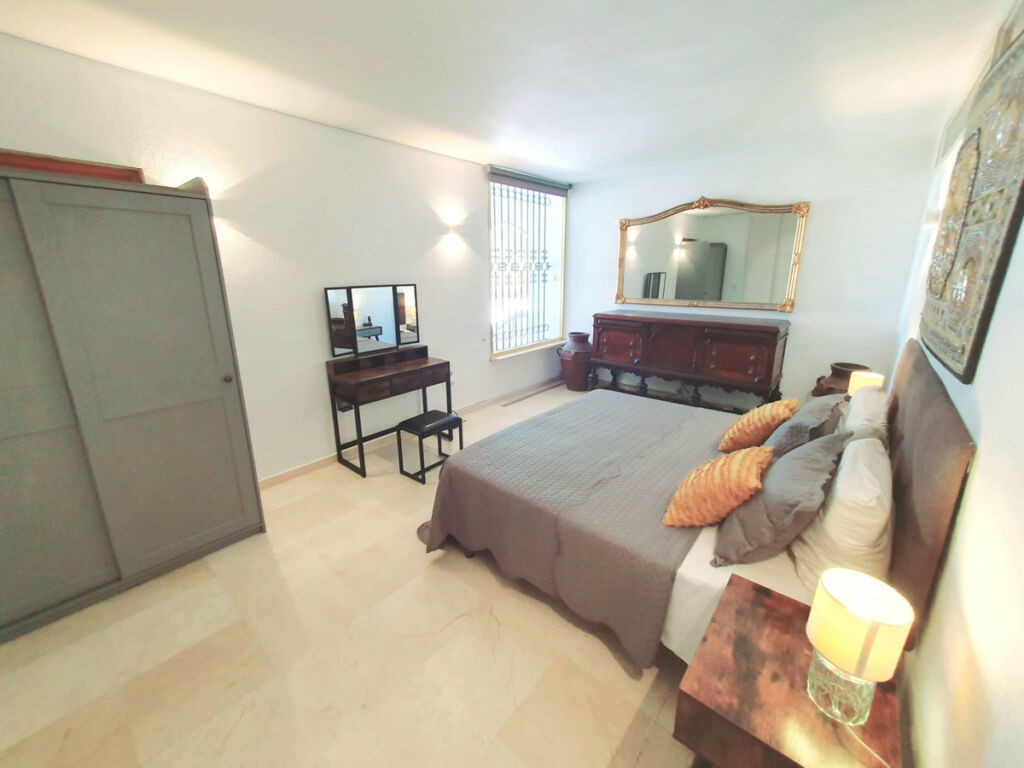 Detached Villa Las Brisas Málaga - image 22