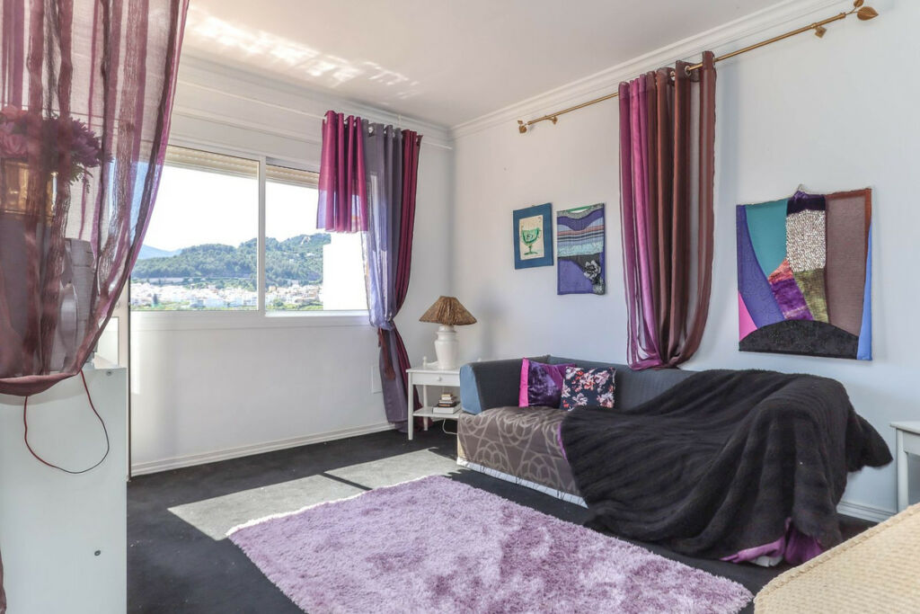 Townhouse Monda Málaga - image 22