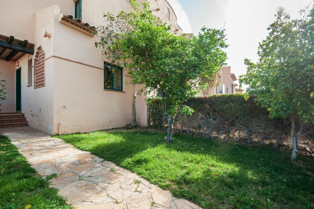 Townhouse Finestrat Alicante - image 21