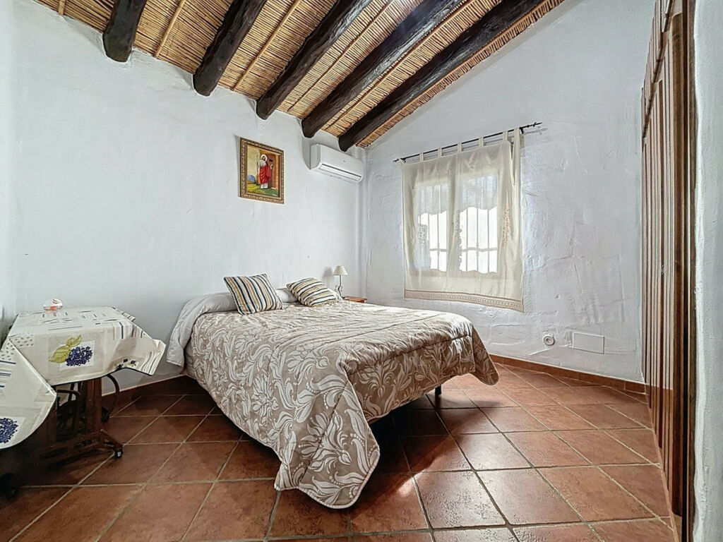 Semi-Detached House Cómpeta Málaga - image 22