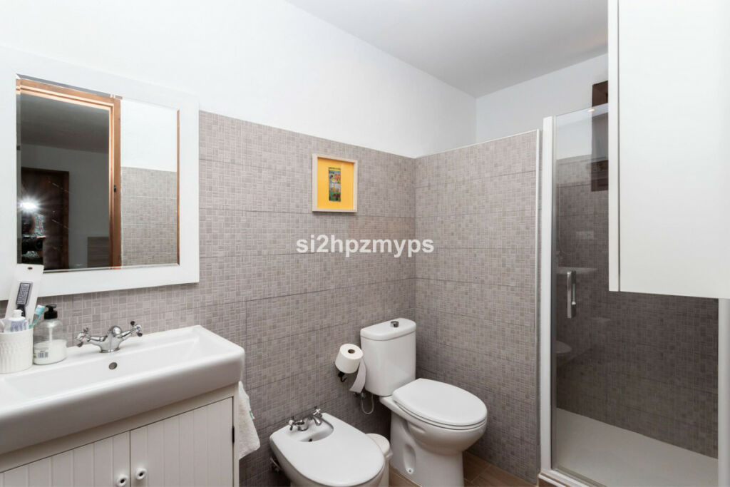 Detached Villa Almayate Málaga - image 22