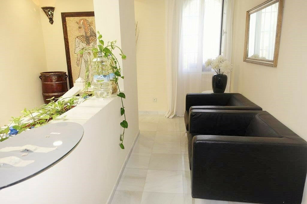 Detached Villa Nueva Andalucía Málaga - image 22