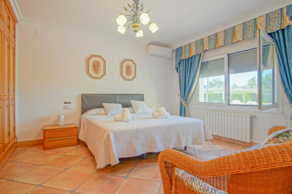 Detached Villa Benissa Alicante - image 23