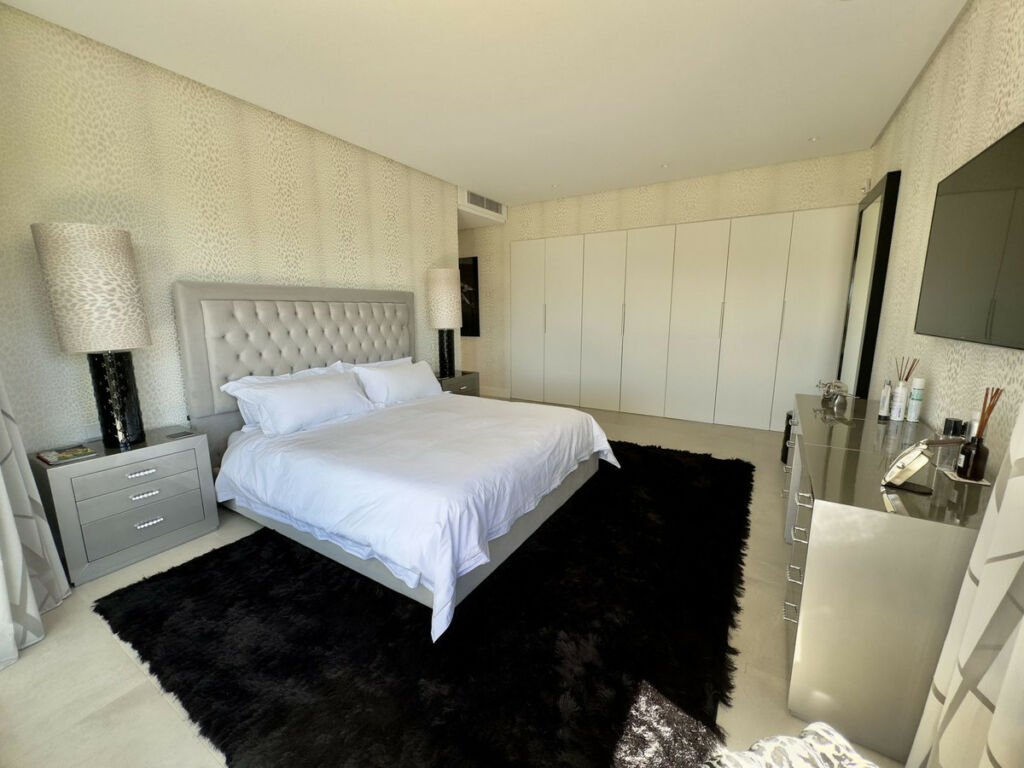 Detached Villa Los Monteros Málaga - image 22