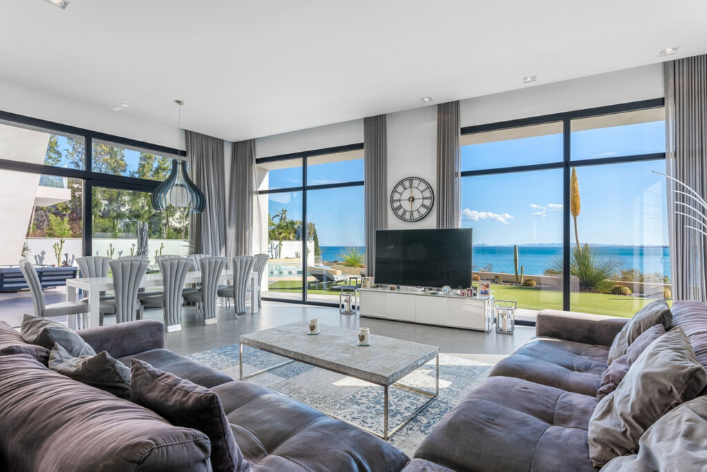 Detached Villa Cabo Roig Alicante - image 24