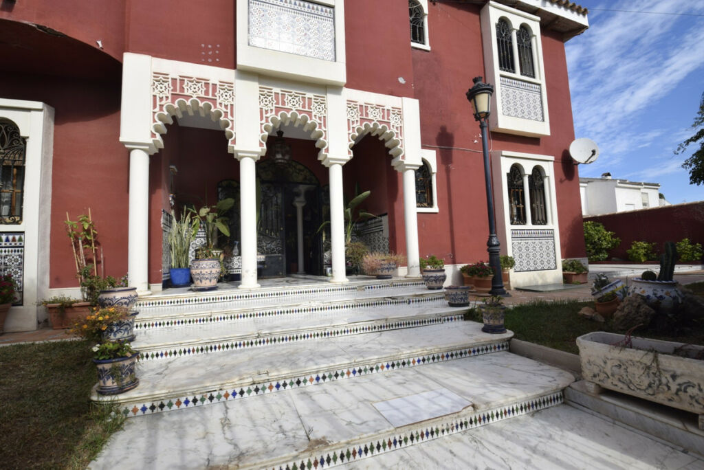 Detached Villa Torrevieja Alicante - image 23