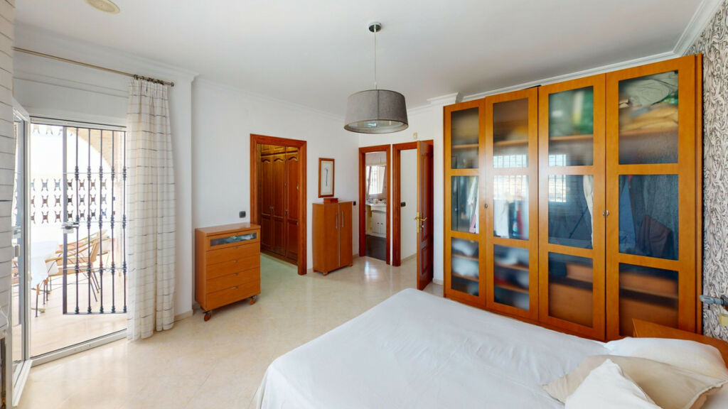 Detached Villa Torre del Mar Málaga - image 23