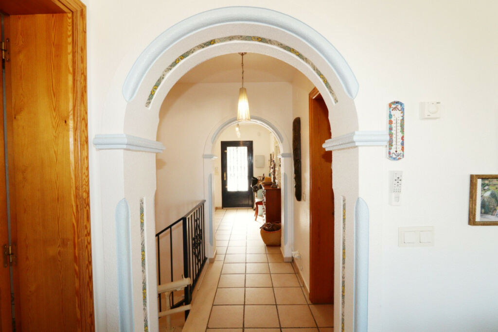Detached Villa La Nucia Alicante - image 23