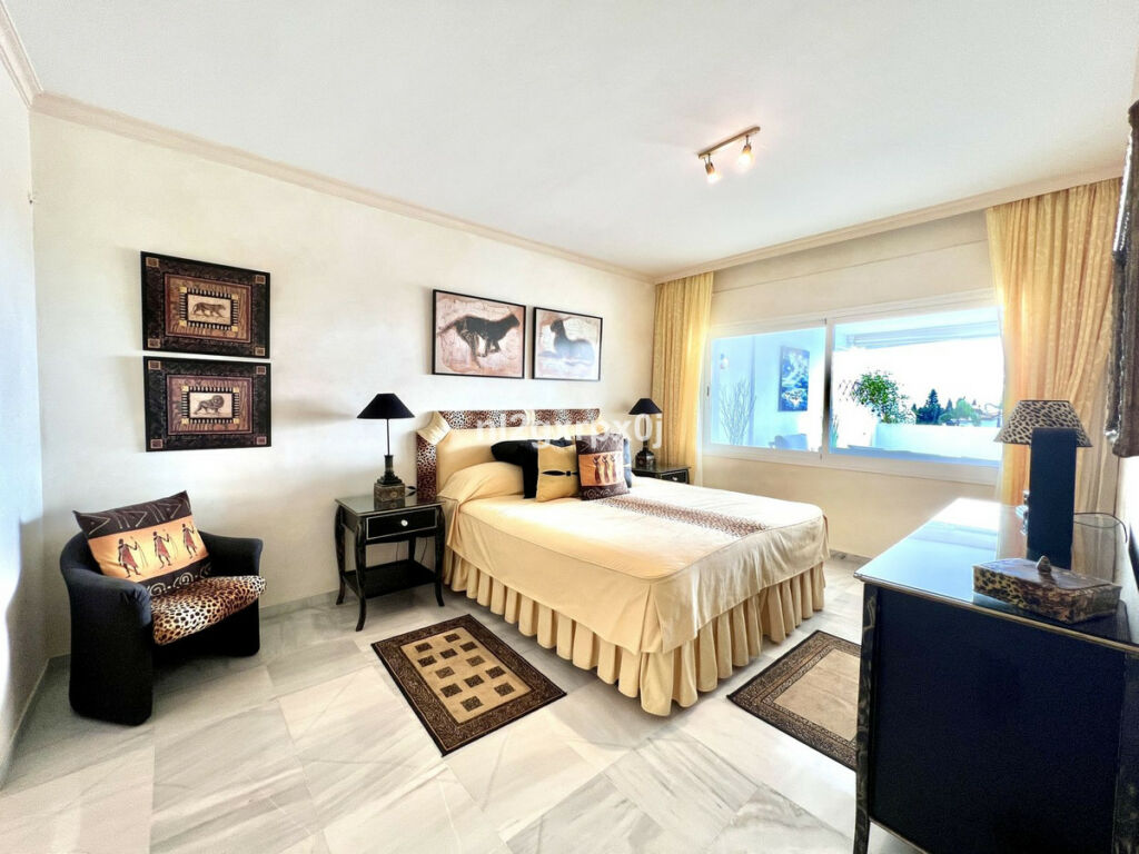 Middle Floor Apartment Bahía de Marbella Málaga - image 28