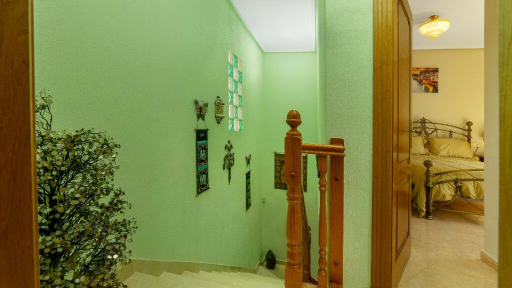 Detached Villa Los Altos Alicante - image 23
