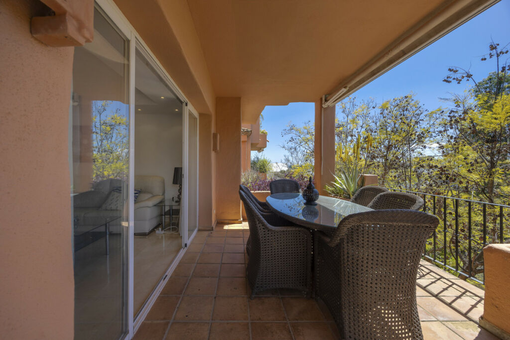 Middle Floor Apartment Marbella Málaga - image 7