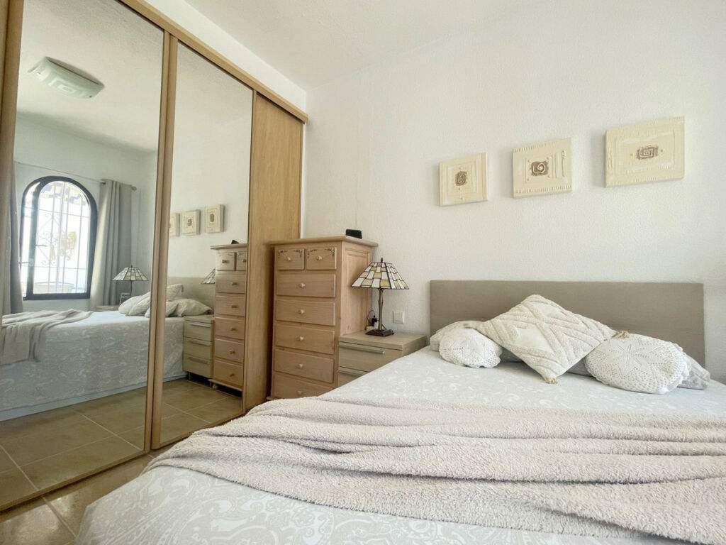 Ground Floor Apartment La Duquesa Málaga - image 23