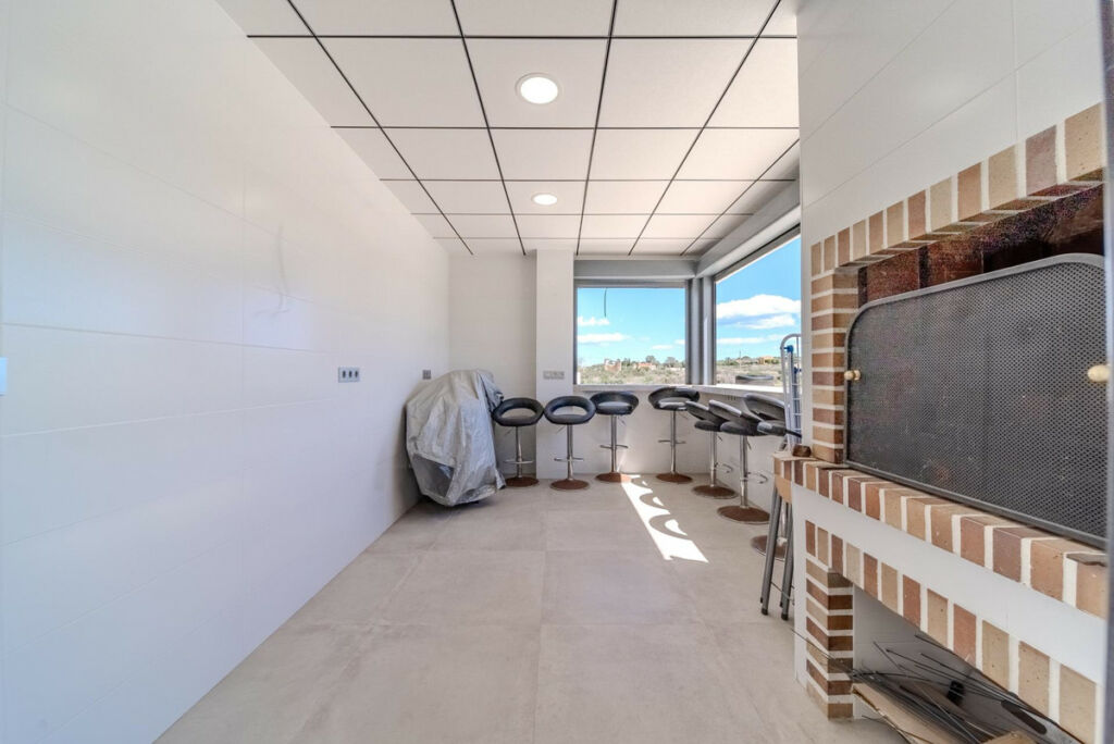 Detached Villa La Marina Alicante - image 23