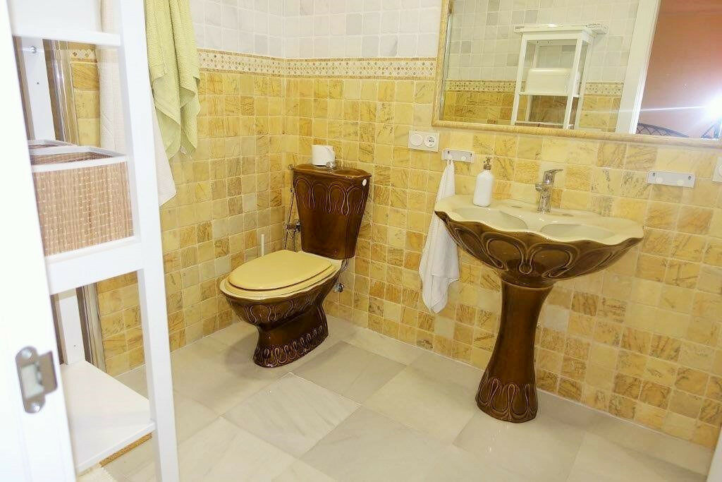 Detached Villa Nueva Andalucía Málaga - image 23