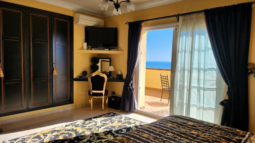 Detached Villa La Cala de Mijas Málaga - image 24