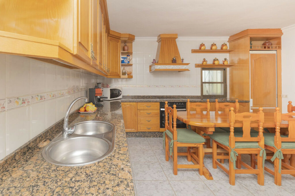 Detached Villa Las Chapas Málaga - image 24