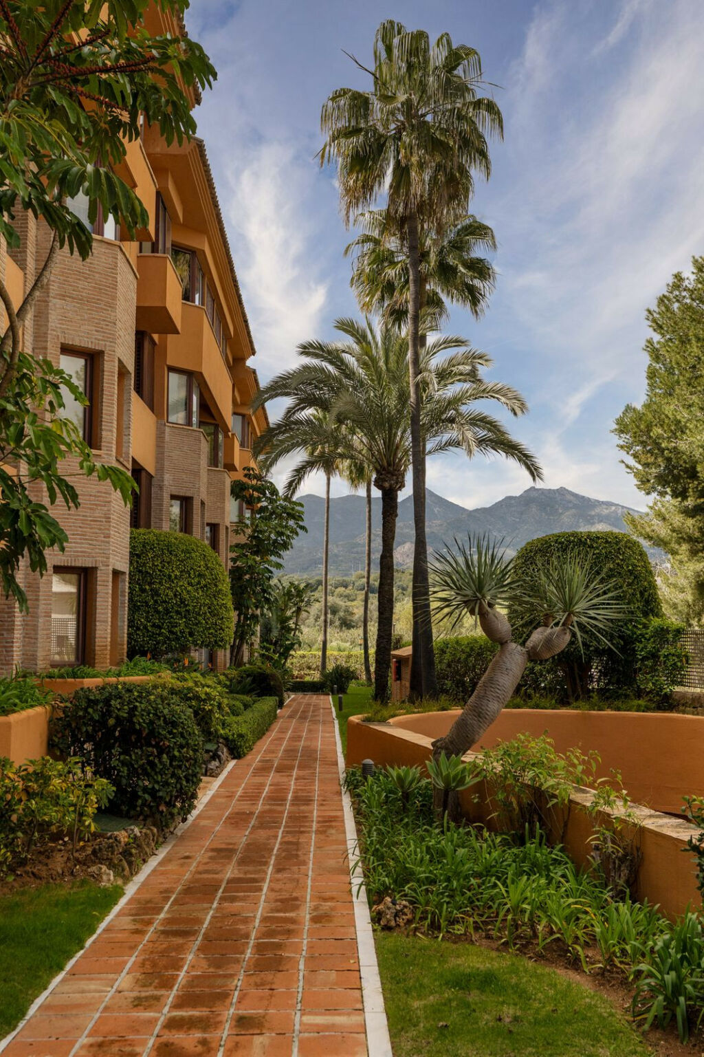 Ground Floor Apartment Bahía de Marbella Málaga - image 25