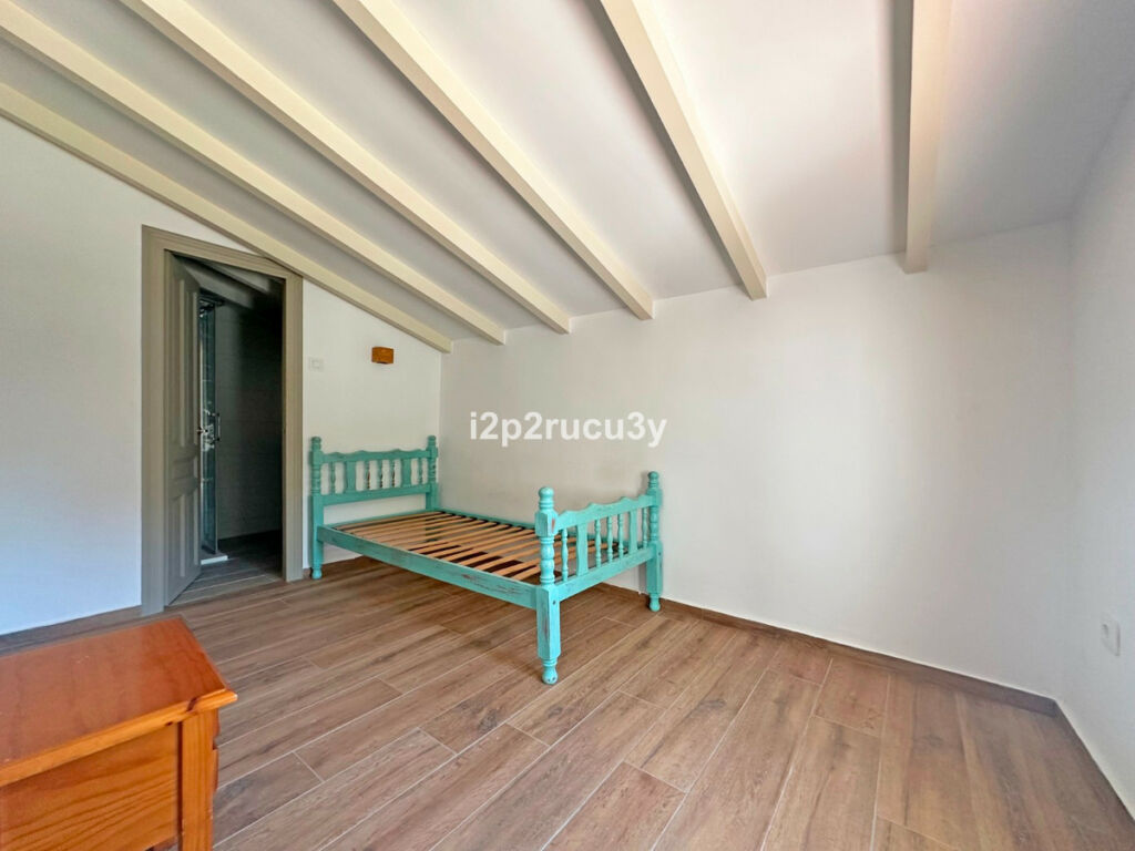 Detached Villa Moraira Alicante - image 24