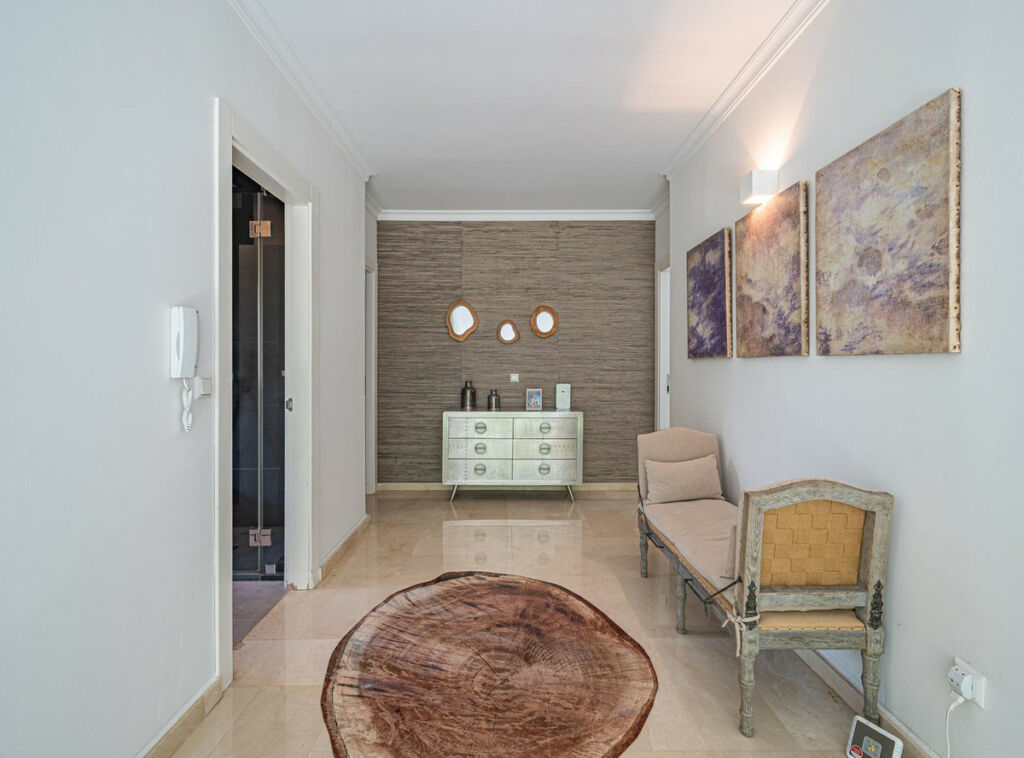 Detached Villa Nueva Andalucía Málaga - image 23