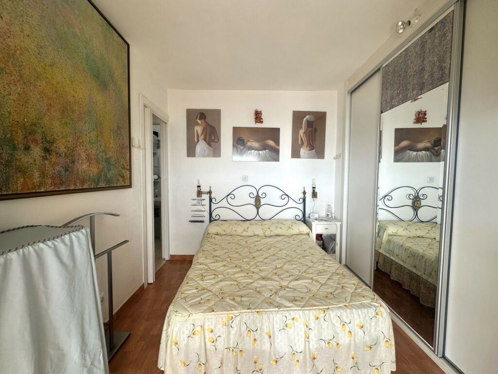 Middle Floor Apartment Fuengirola Málaga - image 25